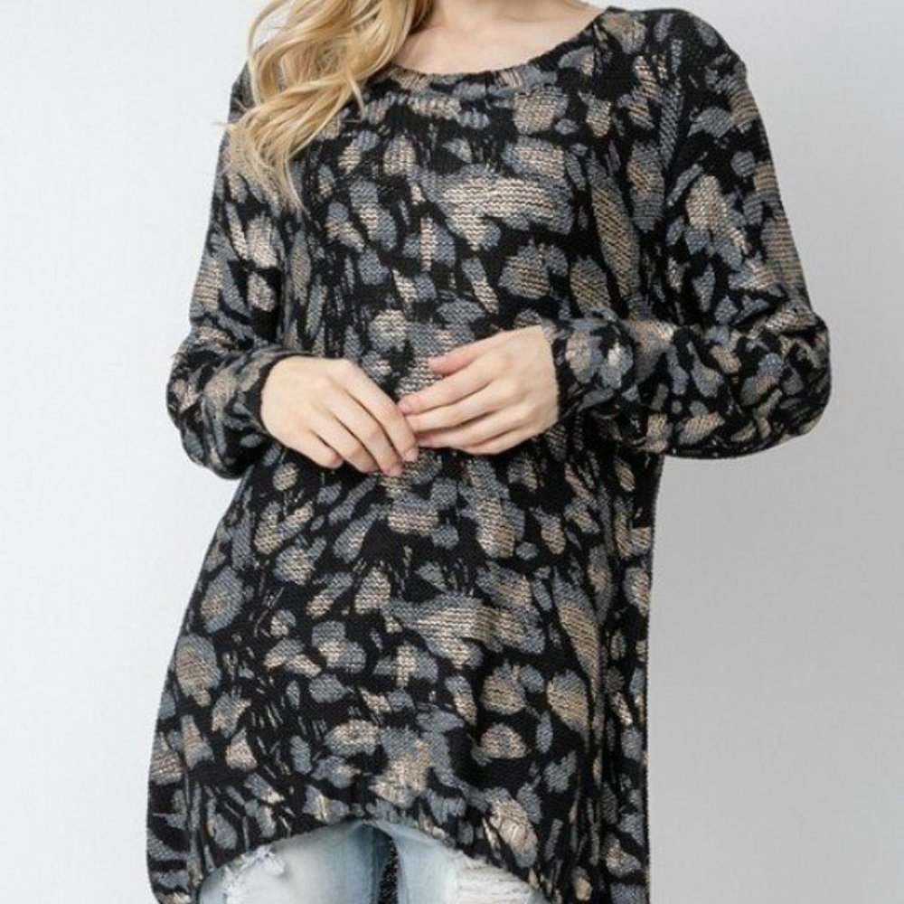 Women's Wild Leopard Animal Print Asymmetrical Hem Cozy Knit Pullover Sweater L
